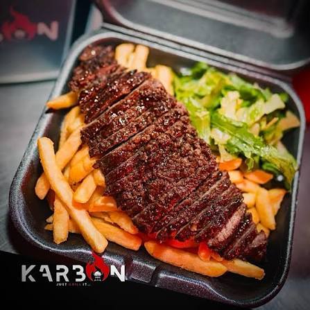 Karbon Just Grill Curaçao — BBQ ribs with fries, local food truck